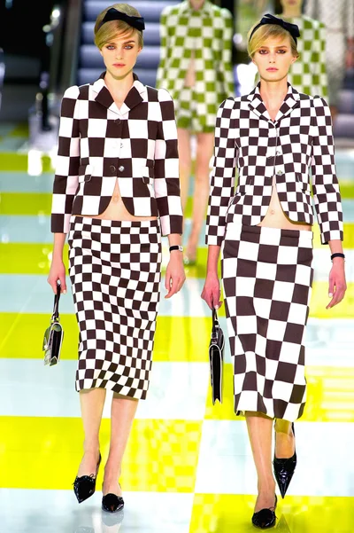 Look 5